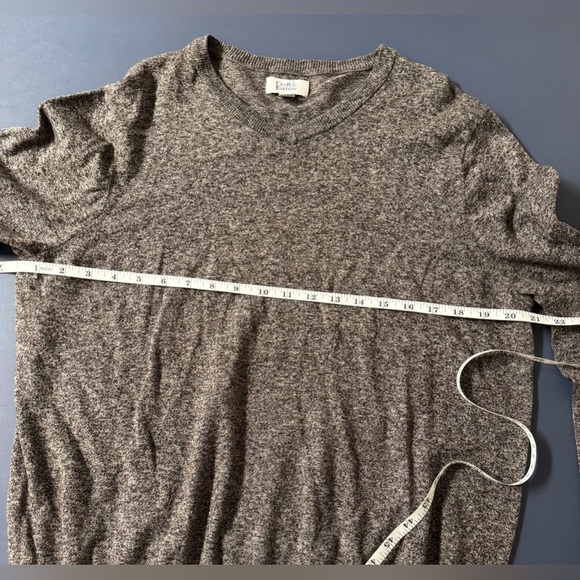 Gray Men's Long Sleeve Pullover V Neck Sweater Size L Croft & Barrow - Picture 5 of 7